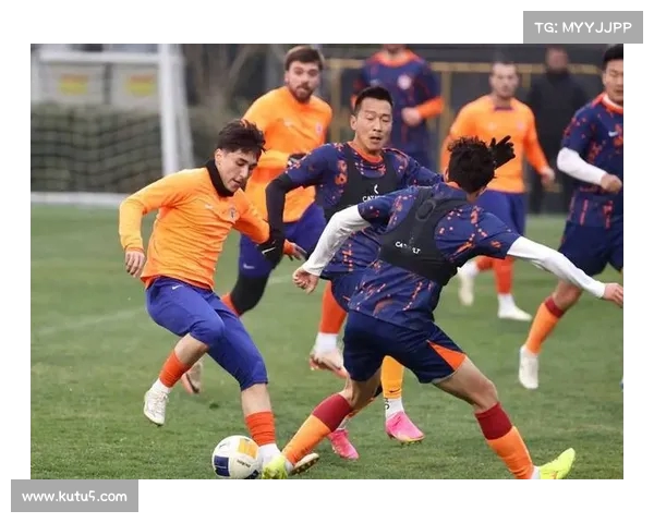 马德鲁加:非常高兴打进制胜球 荣誉属于全队每个人的努力 马德鲁加:非常高兴打进制胜球 荣誉属于全队每个人的努力