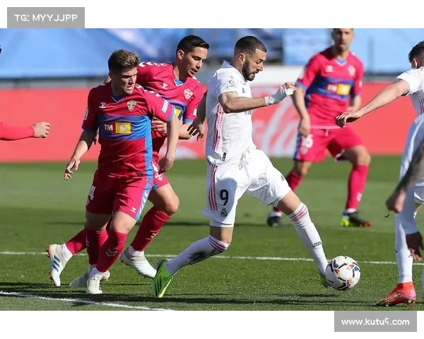 马卡:塞维利亚9名球员未注册为中心巴萨问题仅是冰山一角 马卡:塞维利亚9名球员未注册为中心巴萨问题仅是冰山一角